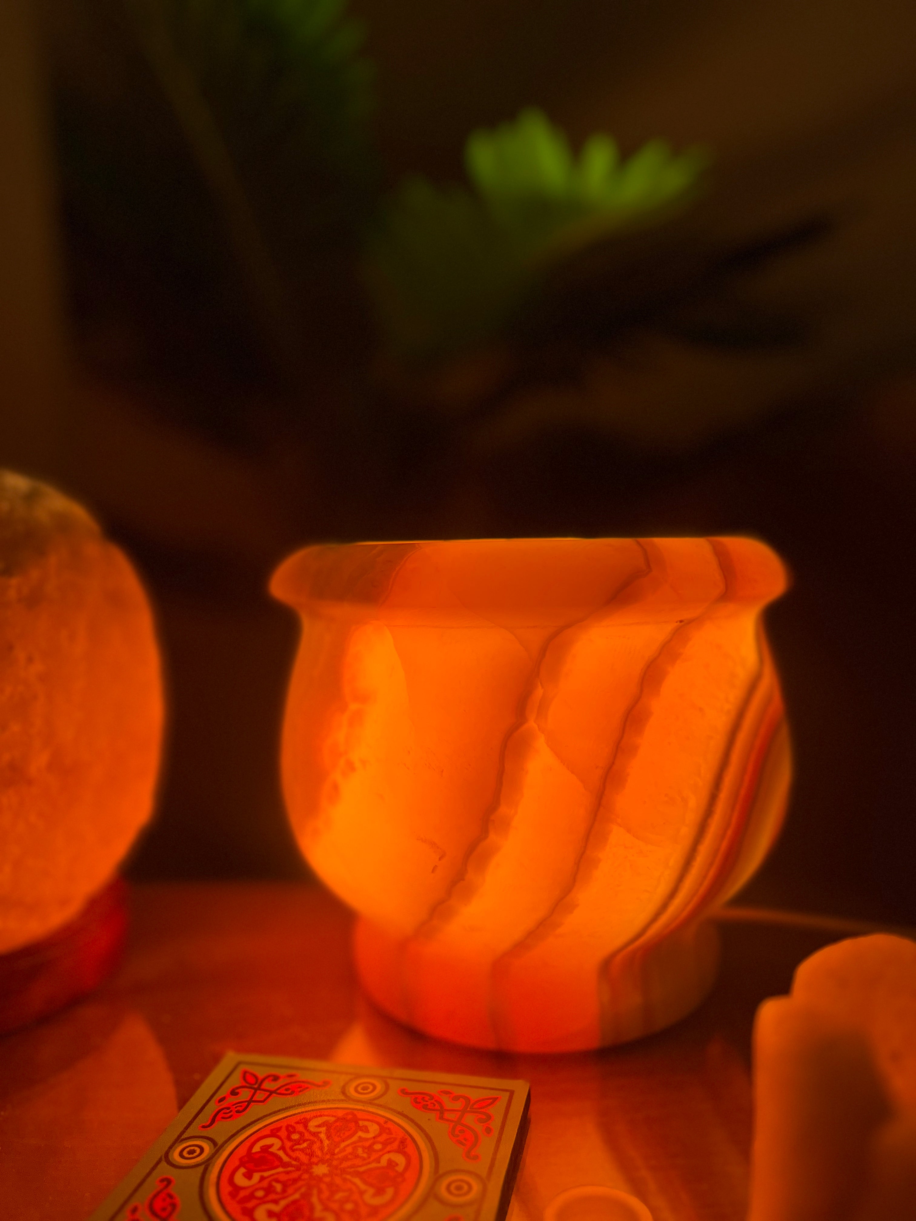 Alabaster With Natural Rock Salt