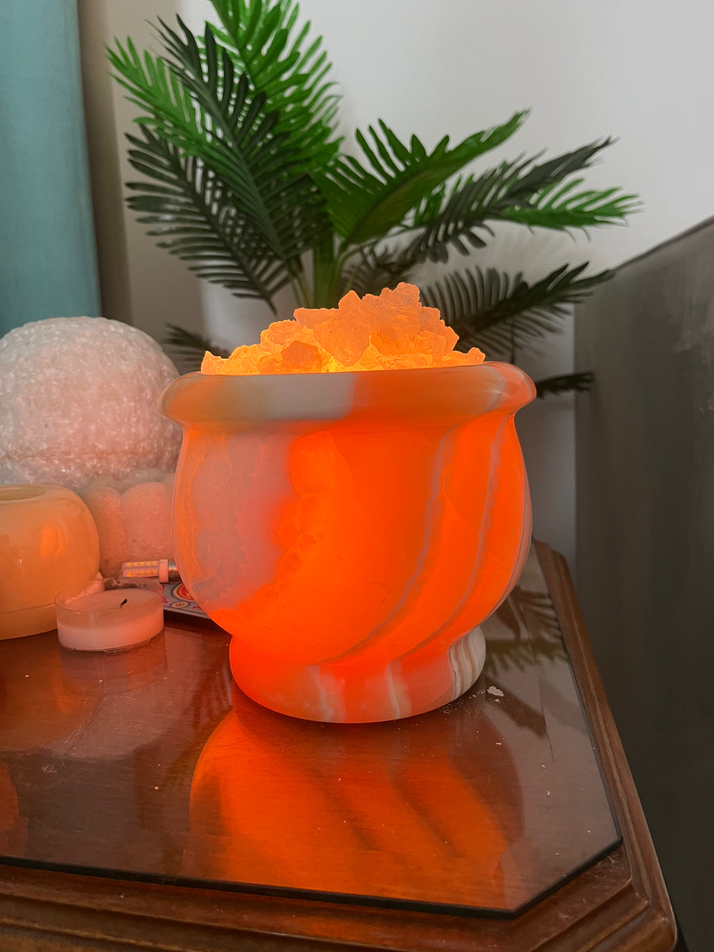 Alabaster With Natural Rock Salt