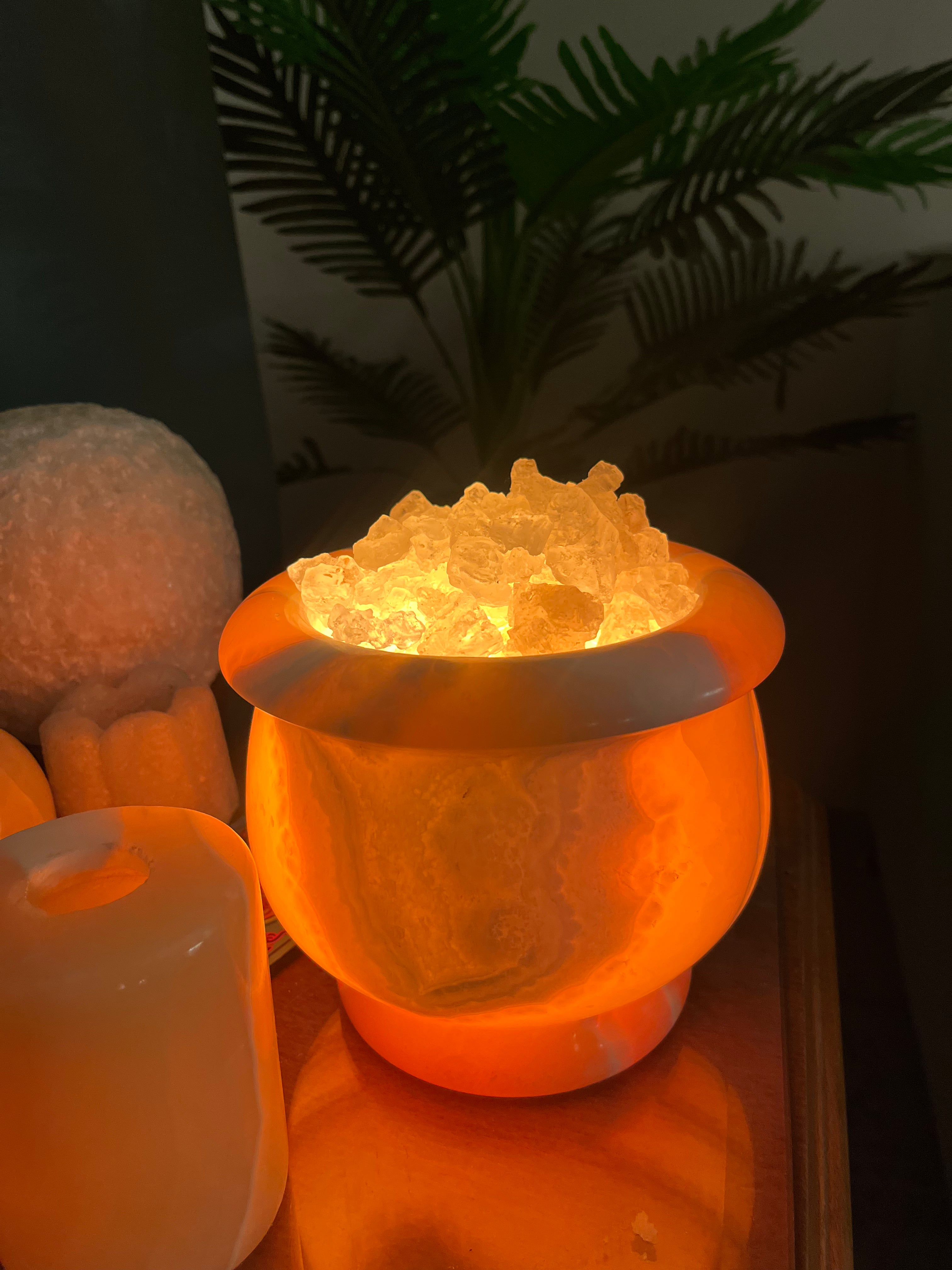 Alabaster With Natural Rock Salt